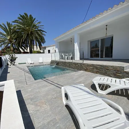 Montsia 23 - Casa Con Piscina Privada En Holiday home Roses