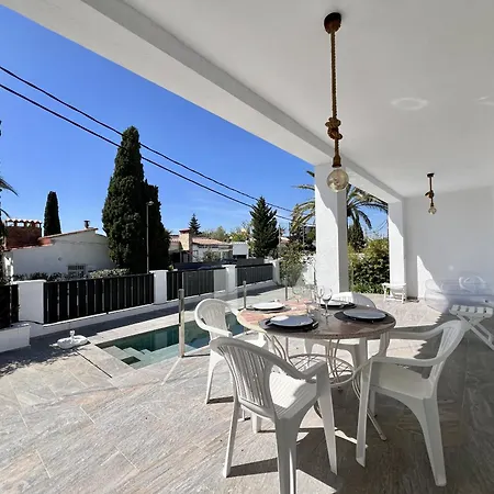 Montsia 23 - Casa Con Piscina Privada En Holiday home