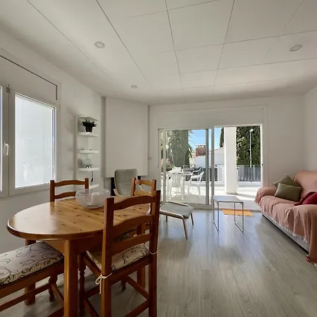 Vakantiehuis Montsia 23 - Casa Con Piscina Privada En *