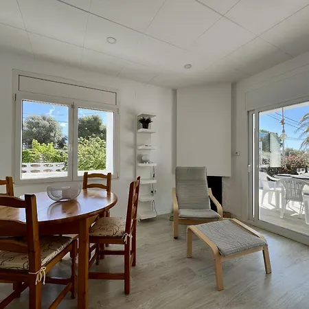 Vakantiehuis Montsia 23 - Casa Con Piscina Privada En Roses